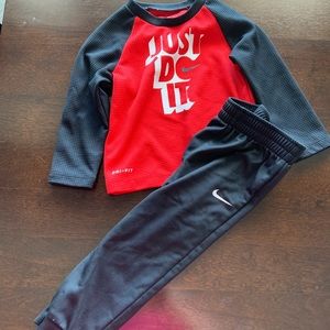 Infant baby boy Nike outfits (18M and 2T)